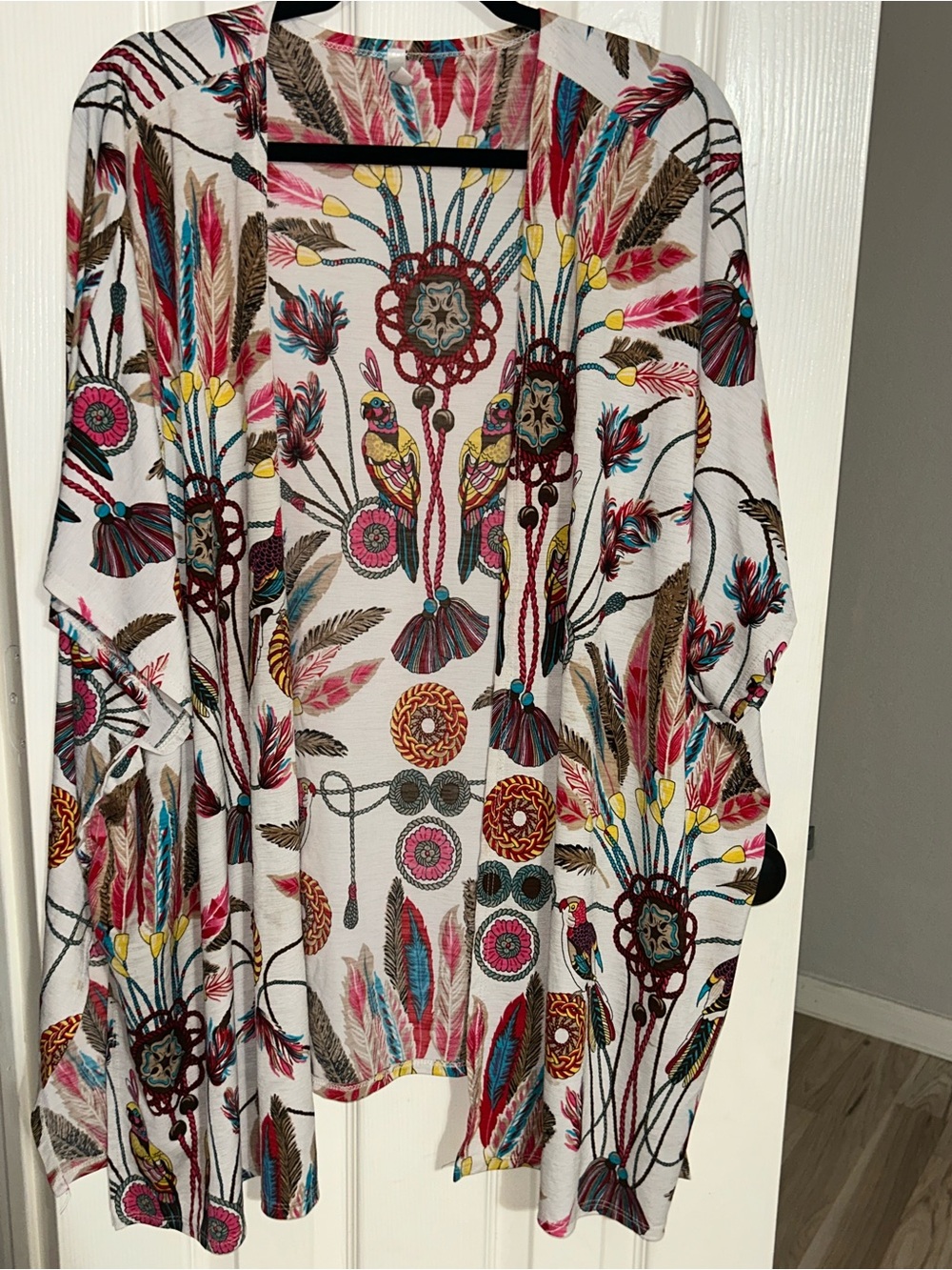 Lee White Kimono Top with Multicolor Feather and Medallion Print